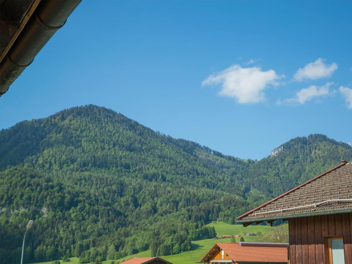 Haus Jaeger Ferienwohnungen Mit Indoor-Pool Inkl. Chiemgaukarte Ruhpolding Exterior foto
